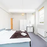 Modern Rooms And Studio, Westminster - Sk