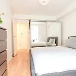 Modern One Bedroom Victoria Apartment