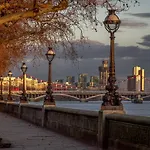 One Bedroom Flat In Chelsea