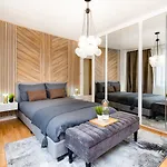 Charming Gem II 2Bd 2Ba Retreat