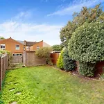 Spacious 2Bd Apartment Cricklewood