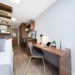 Student Only Studio With Modern Kitchen And Bath