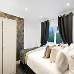 Amazing Abode In Shepherds Bush