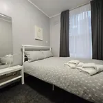 Beautiful Rooms Close To Central London
