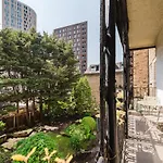 Business Relocators Contractor Stays In Luxury Flat 2B2B