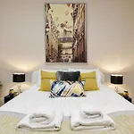 Central London Mews House