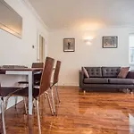 Superb Central Modern 3Bed 2Bath, Trendy Fitzrovia W1 By Oxford Street With Lots Of Local Info Provided