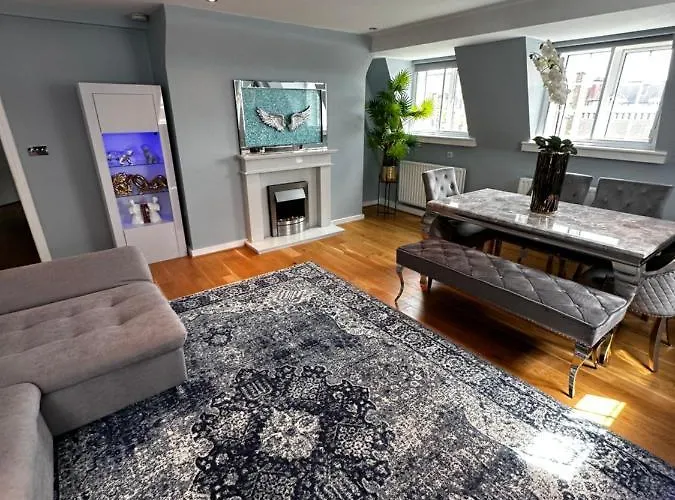One Bedroom Flat In Chelsea