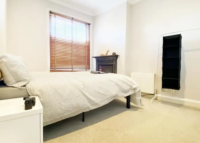 Homestay - Fulham Hideaway