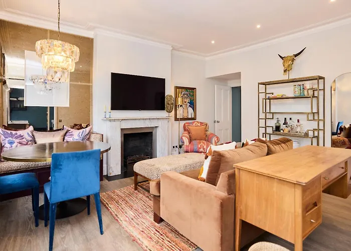 The Chelsea Gem - Charming 1Bdr With Balcony