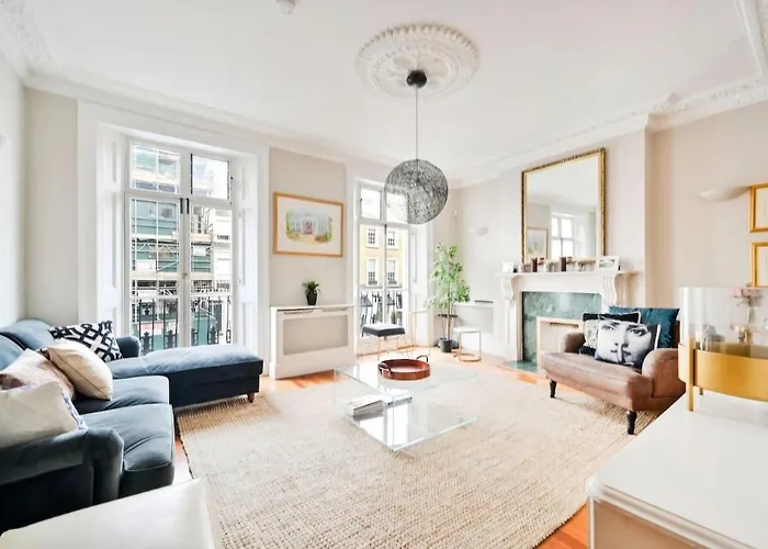5 Bedrooms House In Chelsea