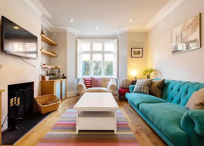 Veeve - Parliament Hill Townhouse