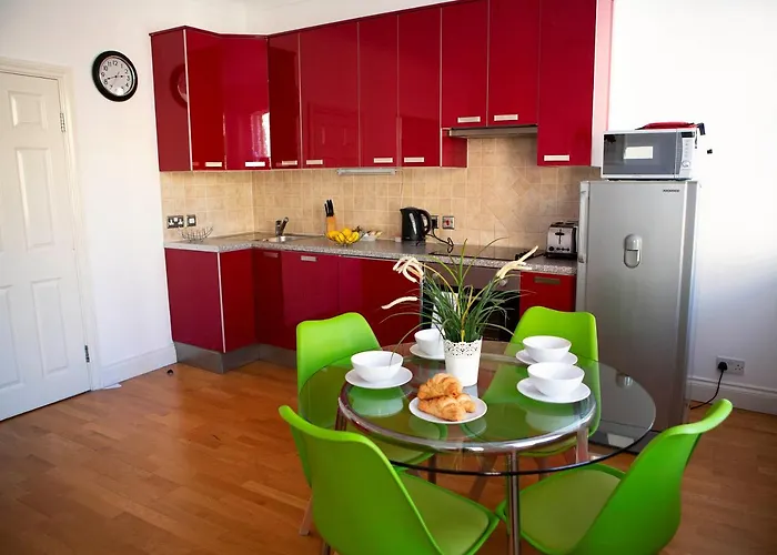Apartment 2, Opera House