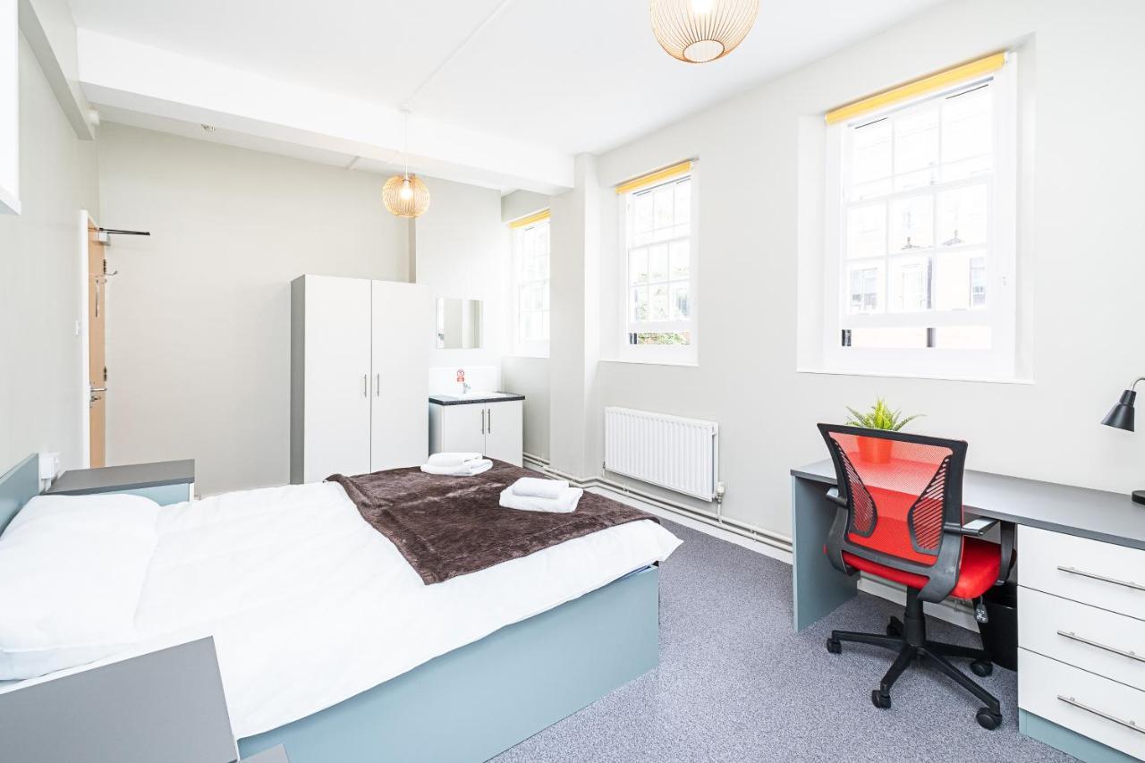 Modern And Studio, Westminster - Sk Guest house