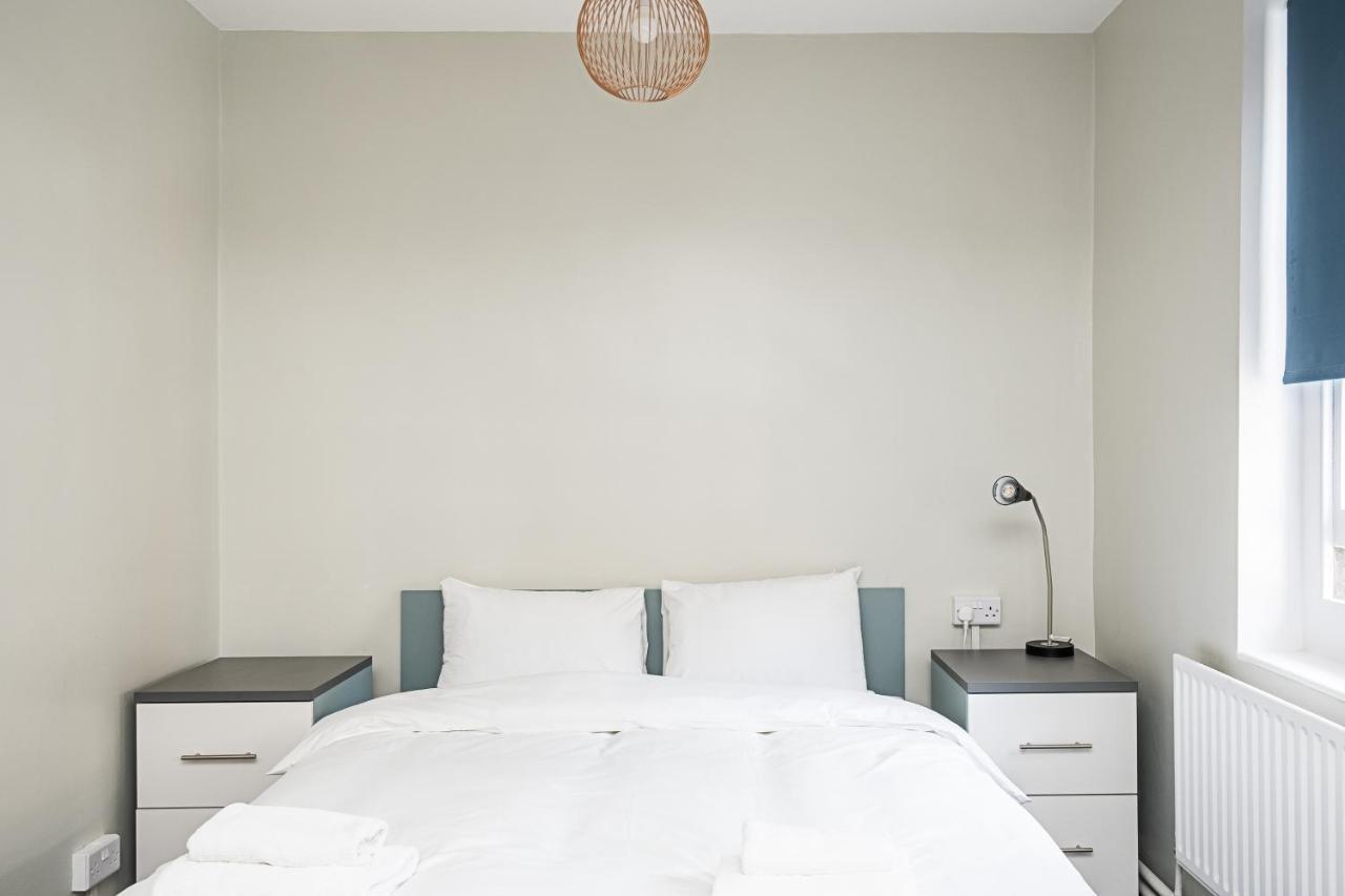 Modern And Studio, Westminster - Sk London