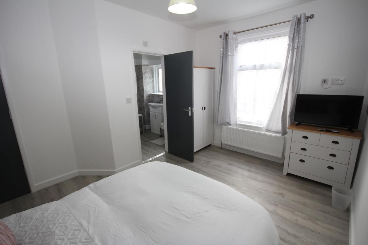 Holiday home The Wembley House London