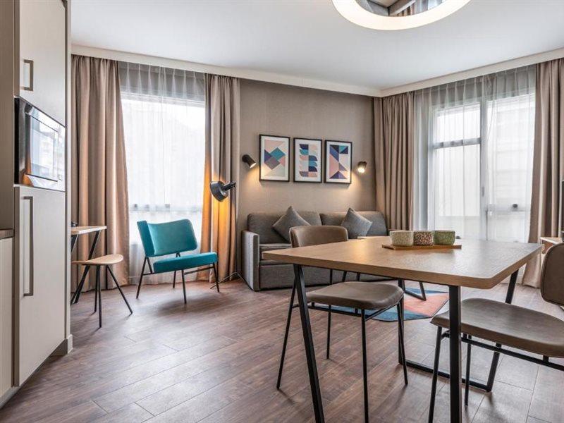 Adagio Stratford Apartahotel