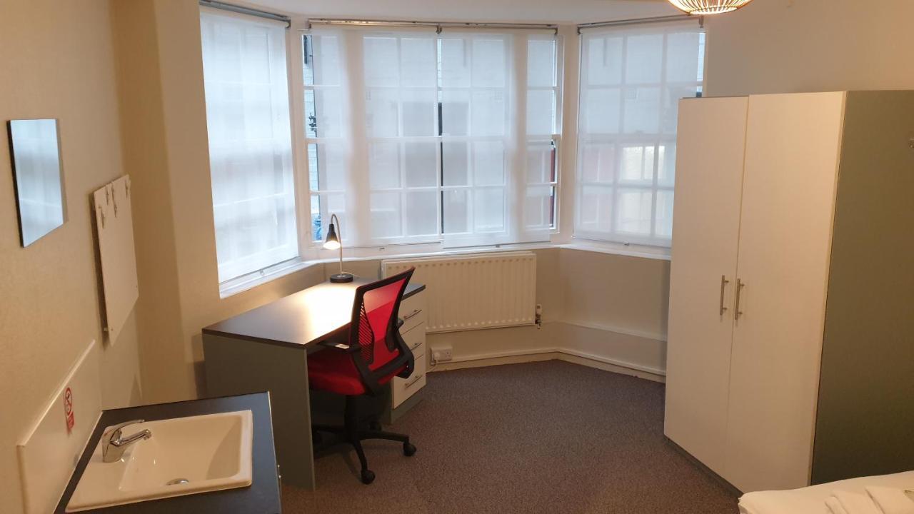 Modern And Studio, Westminster - Sk Guest house *