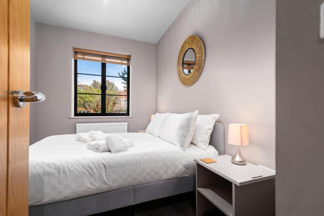 Lovely 2-bed - Hosted By Guestready Vakantiehuis