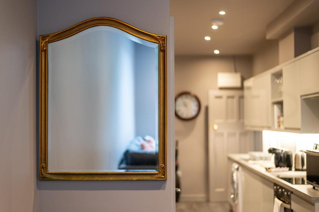 Lovely 2-bed - Hosted By Guestready Vakantiehuis *