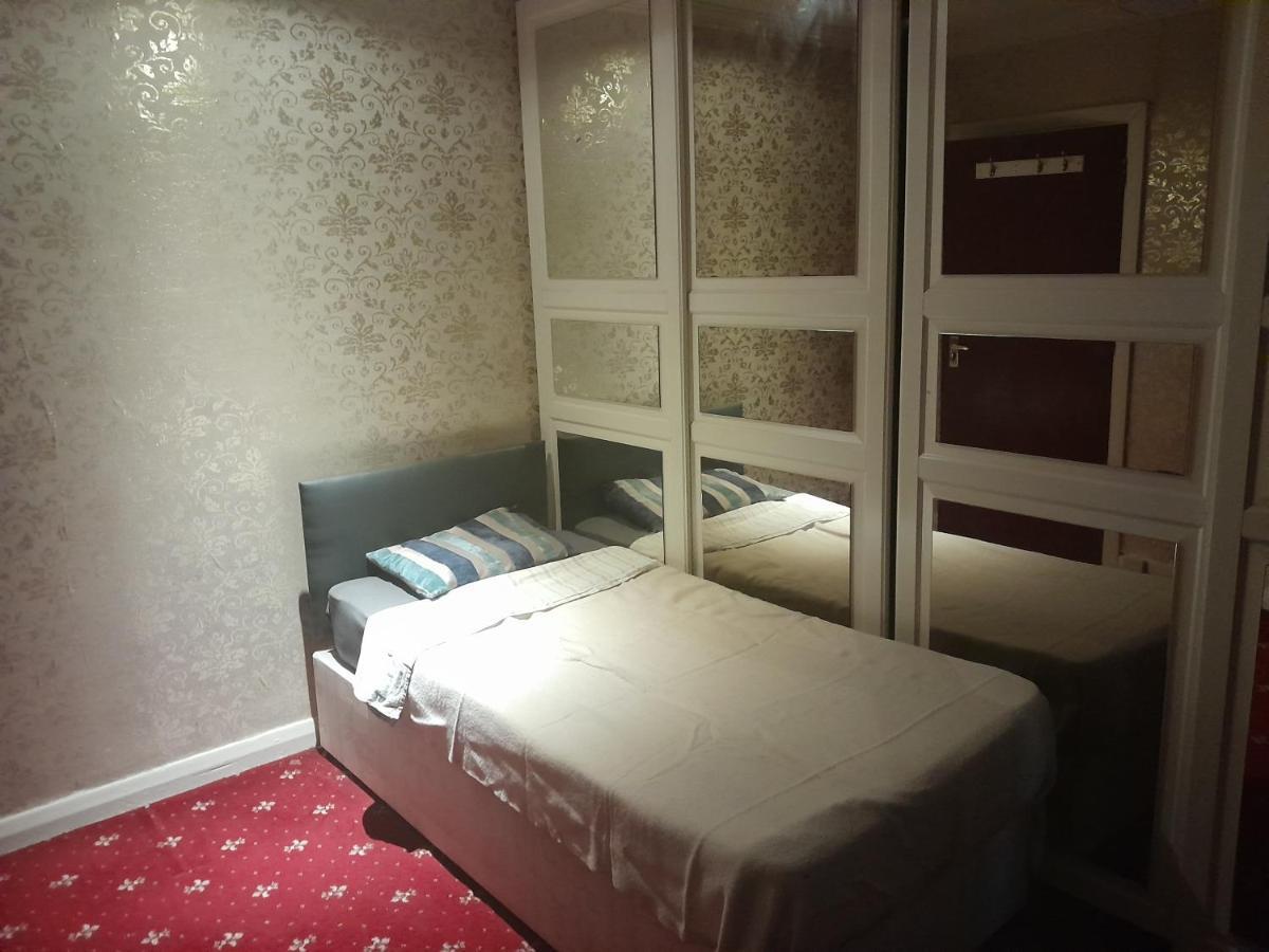 Lovely 1-bed Studio In Apartment