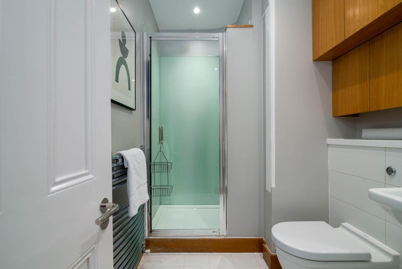 5 Doughty Street Apartment
