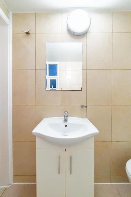 2 Bedroom * London