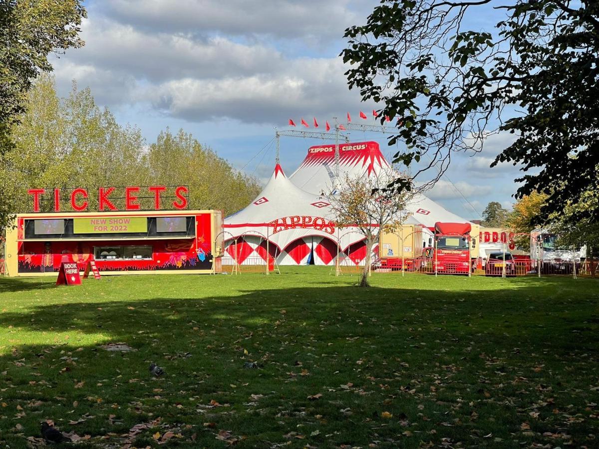 Pembury At Finsbury Park Londen