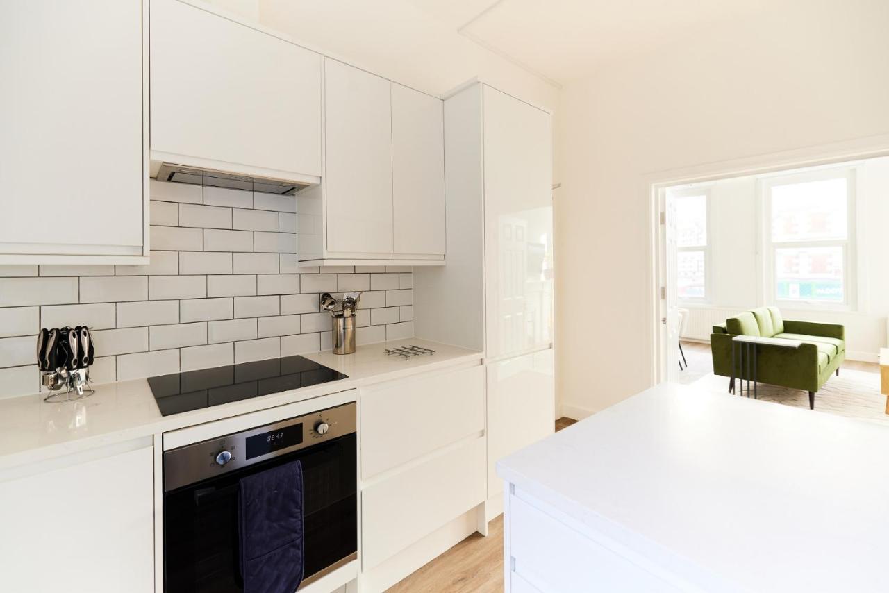 The Fulham Escape - Alluring 5bdr Flat * London