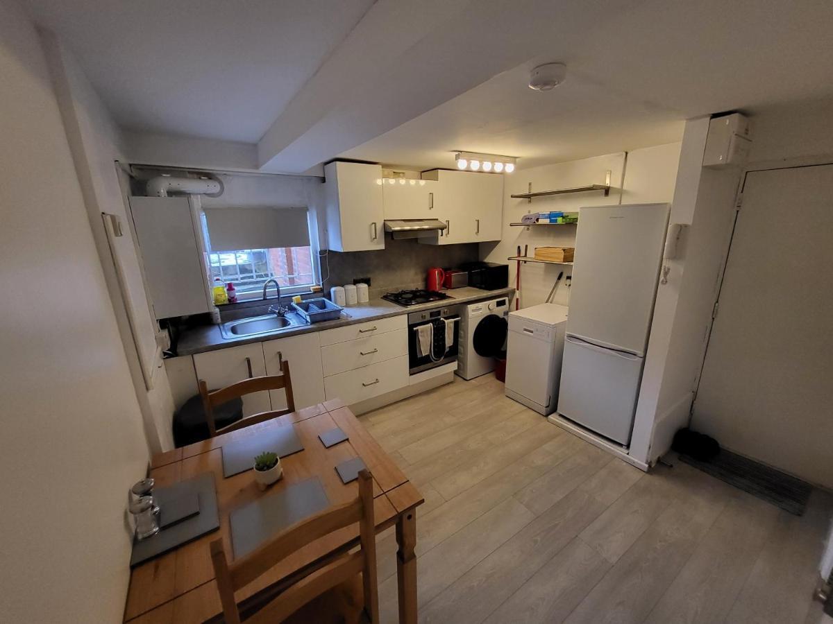 Cosy By Clapham South Underground! Apartamento