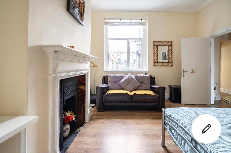 Homestay Rosie Blue London