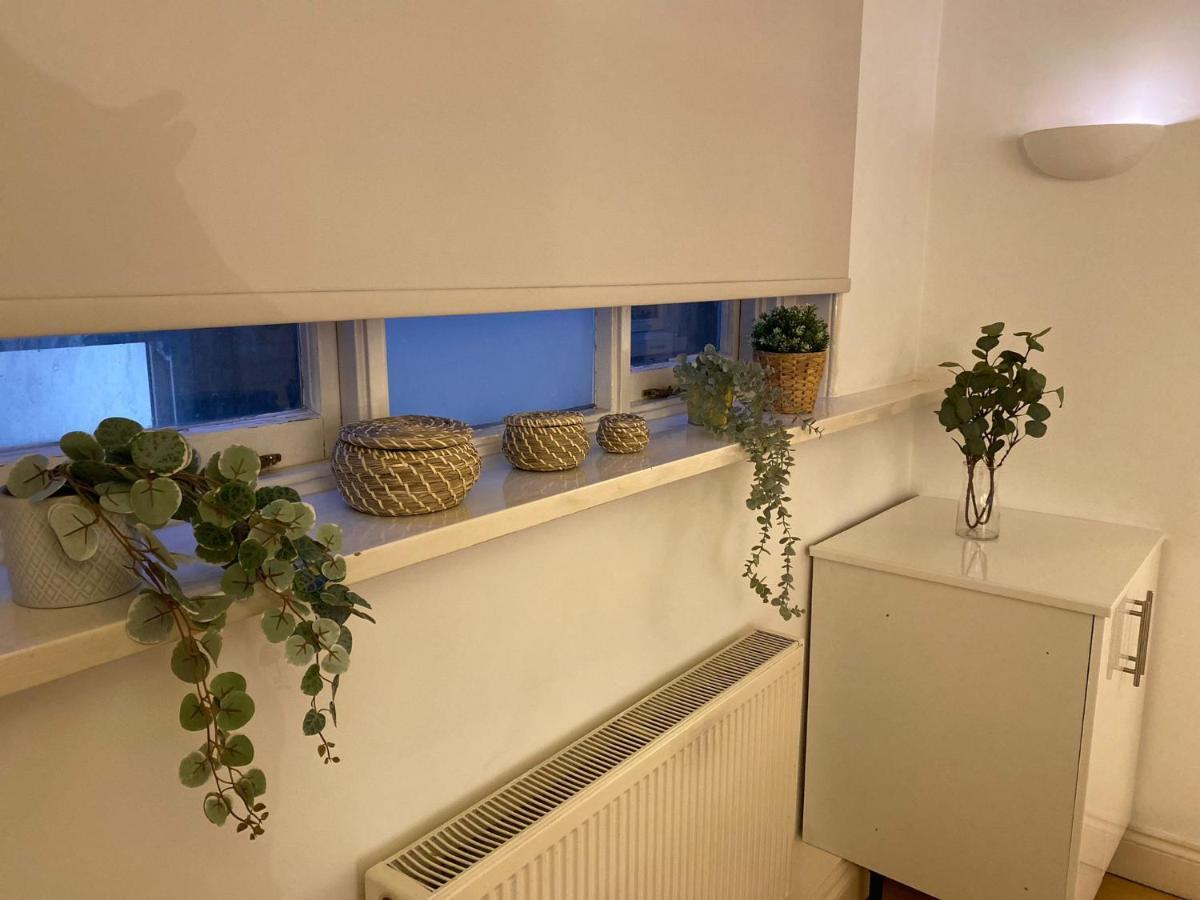 Shoreditch & Liverpool Steet A Apartment London