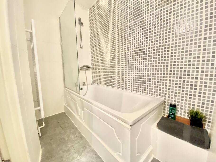 Apartment Charming Gem Ii 2bd 2ba Retreat