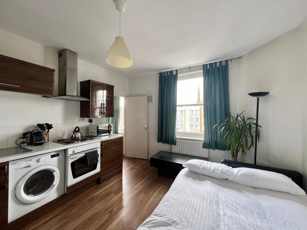 Apartment Bright Near Hyde Park *