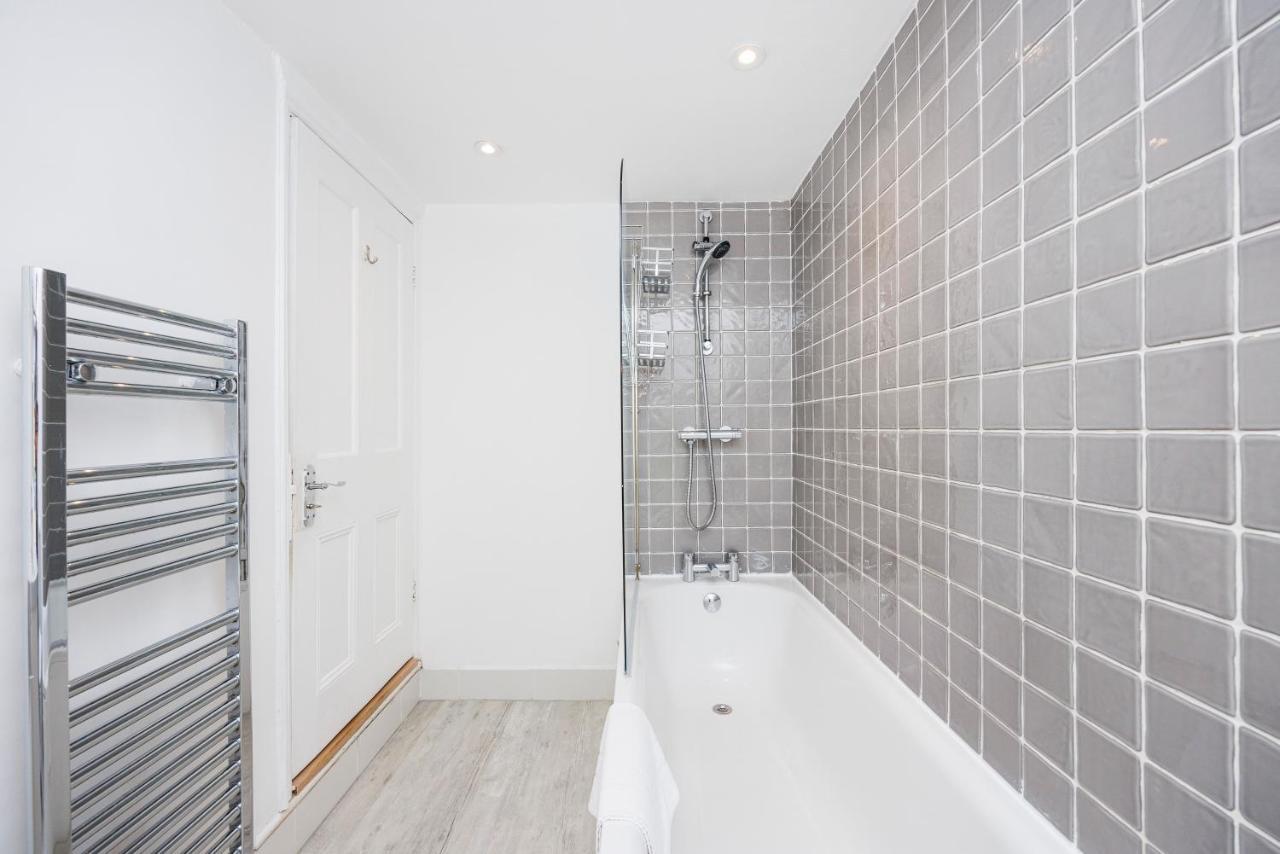 Welcomestay Colliers Wood Two Bed - Away From Appartement *