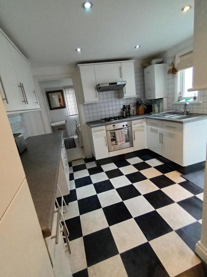 Appartement 3 Bed Lovely Garden Flat Wandsworth Londen