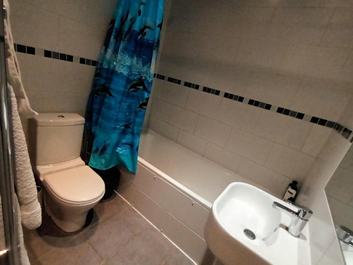 3 Bed Lovely Garden Flat Wandsworth Appartement Londen