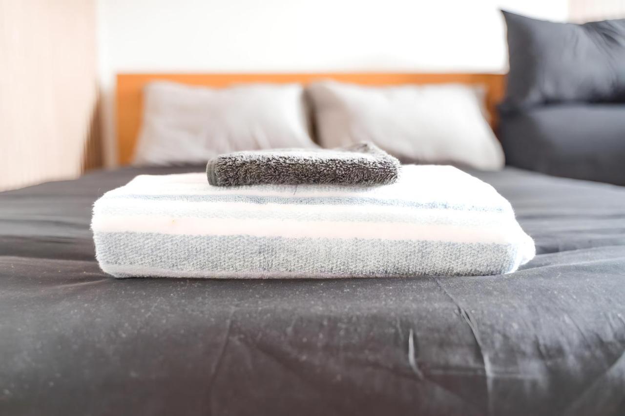 Cozy 2br Retreat, Rental! Apartment London