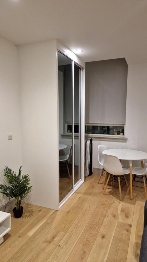 Stadium Apartment *