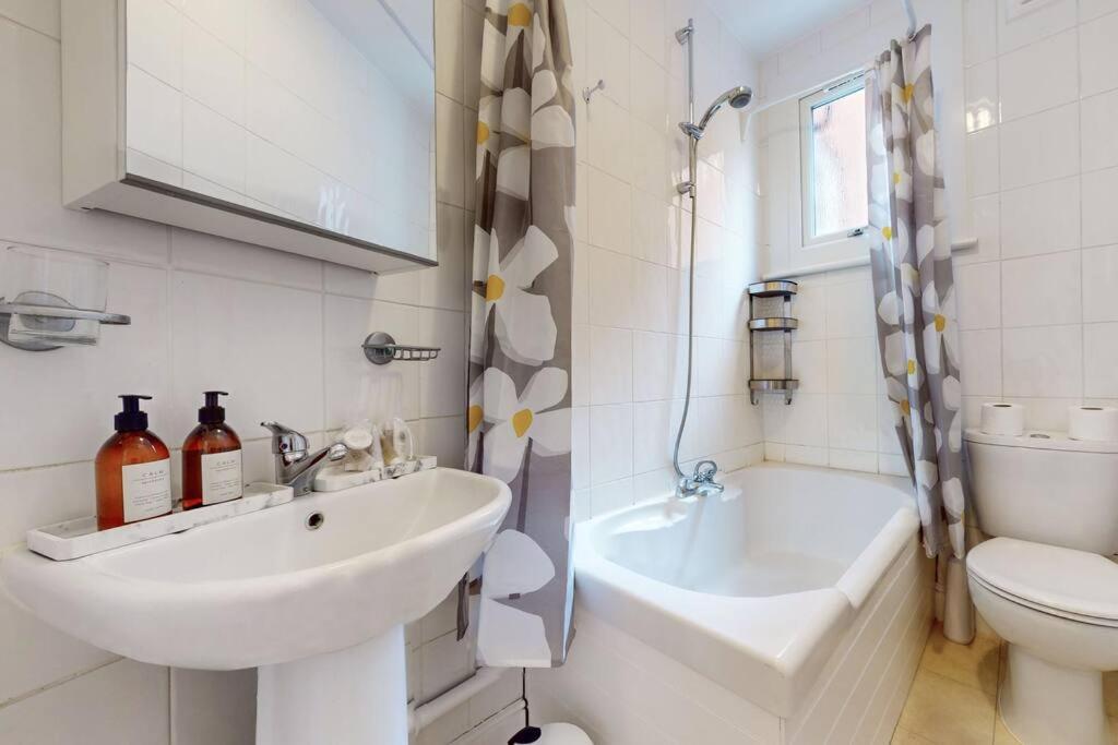 Spacious 2bd Cricklewood Appartement *