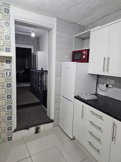 Serviced E10 X Dm 4 Weekly X Monthly Offers X Leyton X By D6ten Homes Ltd Londen