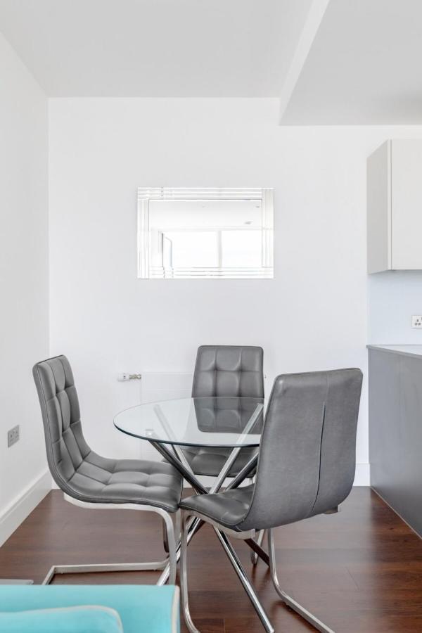 Apartment Chic 1bd Flat Wviews Of The Shard - South Quay! London