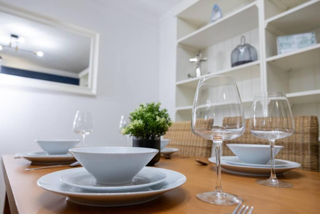 Morden Apartment, By The Sea With Free Parking London