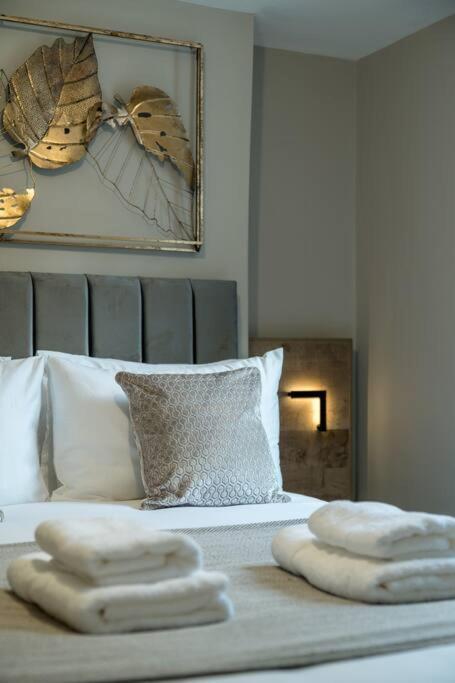 Apartment Large Stylish London