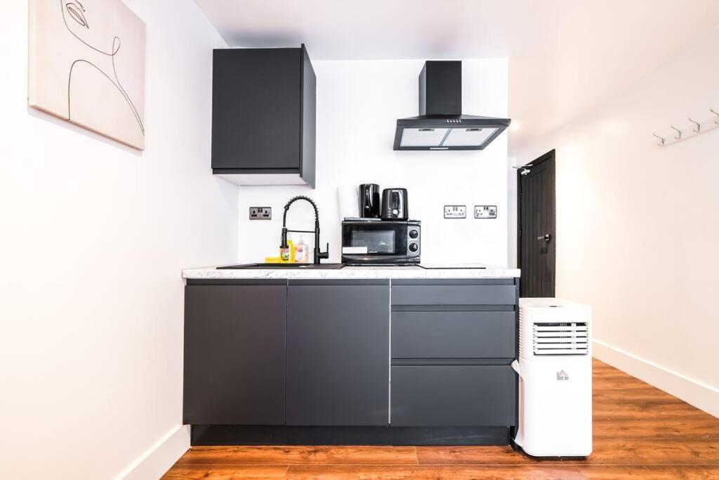 Spacious In Piccadilly Sleep 6 Vrb Apartment