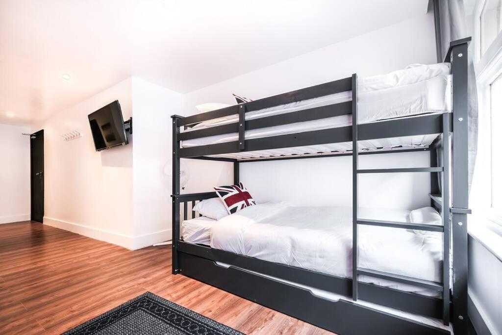 Spacious In Piccadilly Sleep 6 Vrb Apartment