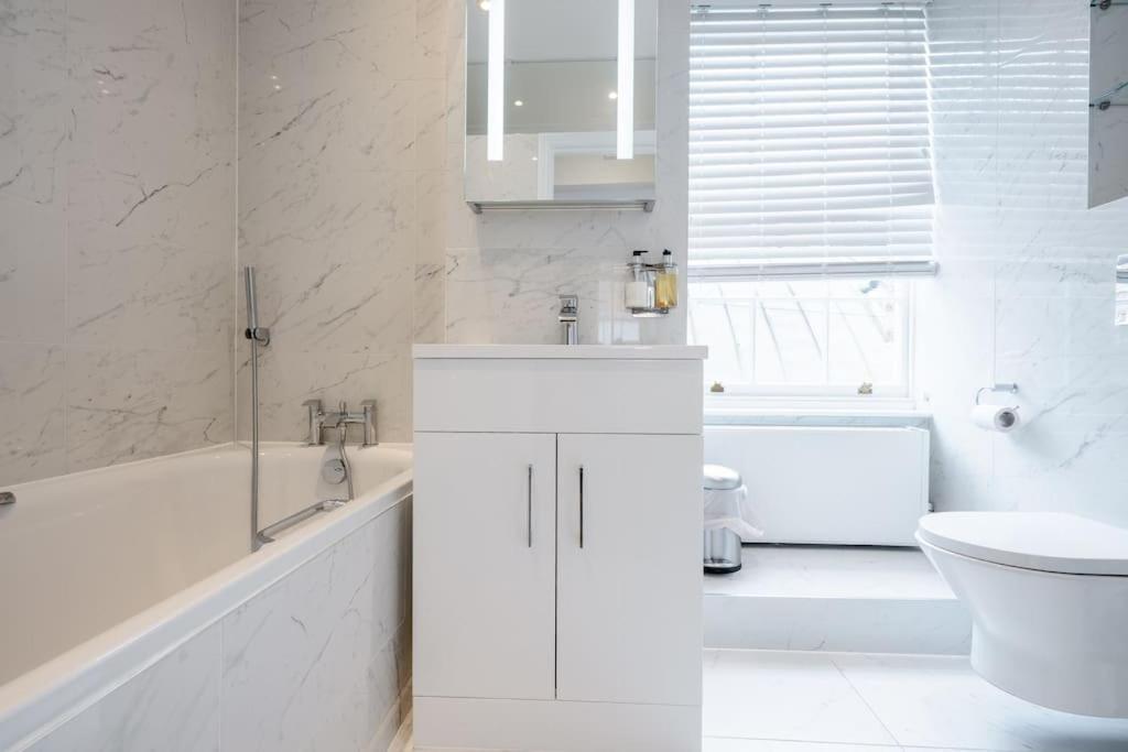 Luxury 3brs House In The Heart Of Victoria Londres