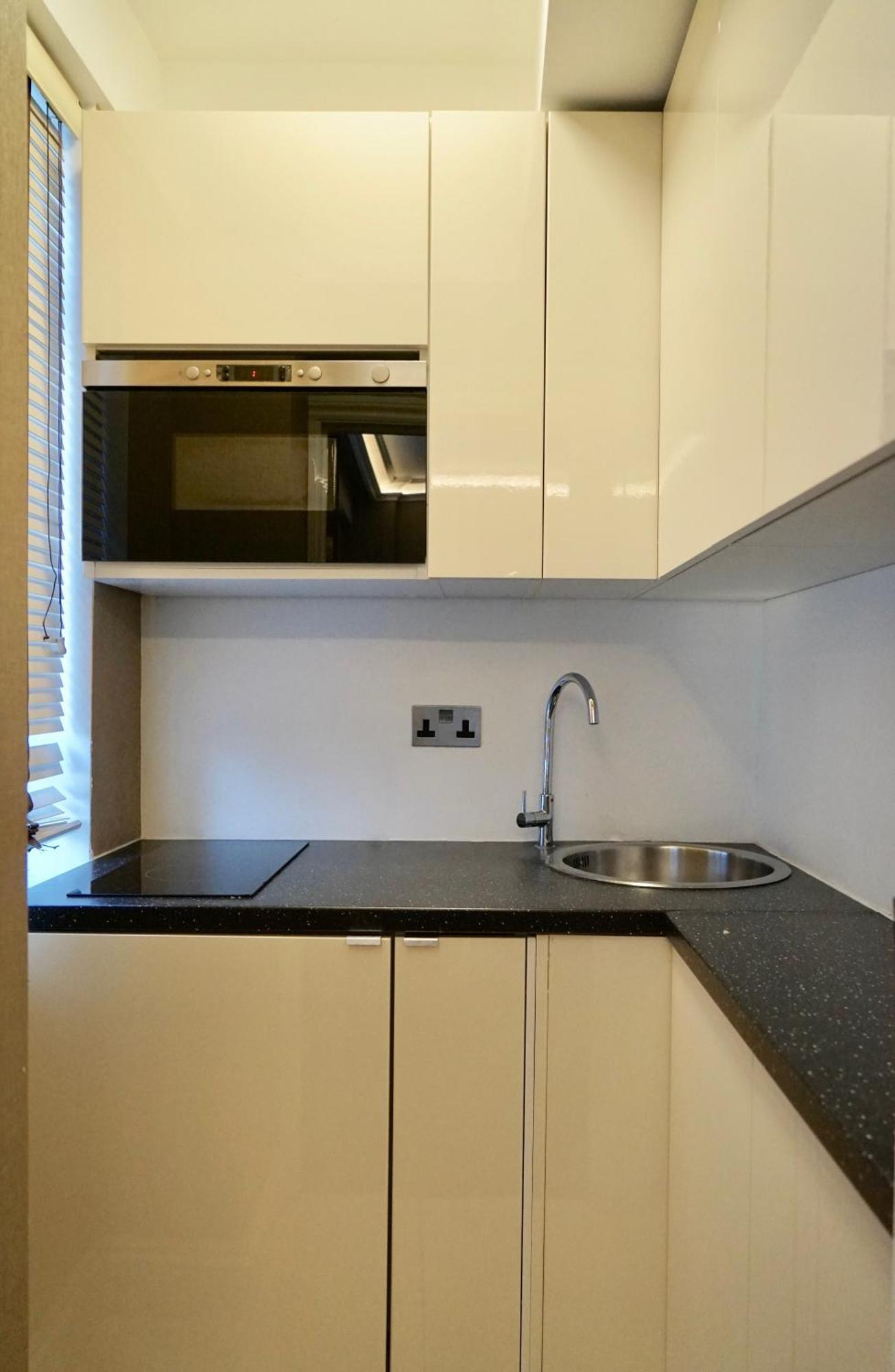 Apartment Prime Location Studio London