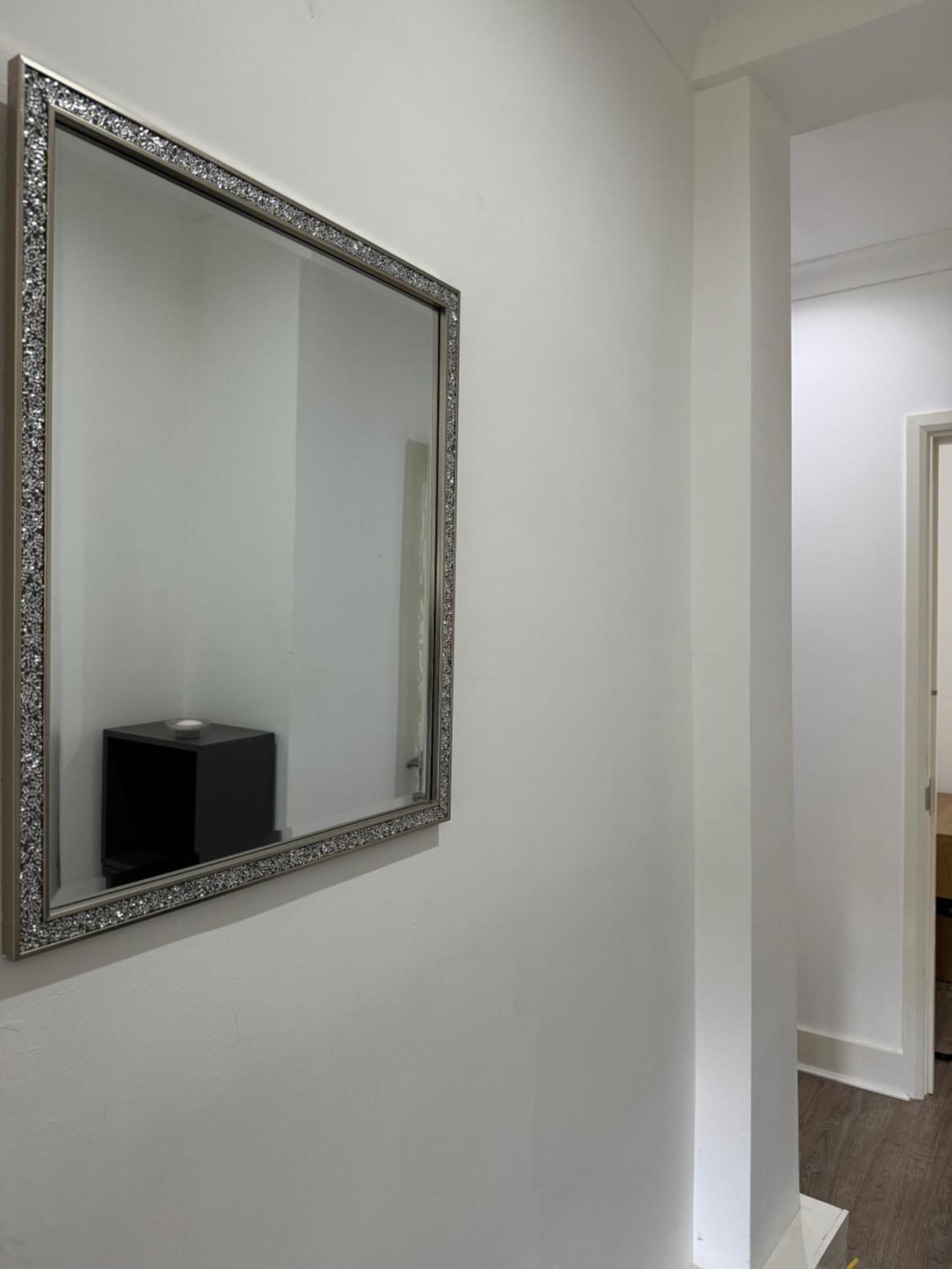 Manor Court 1 * London