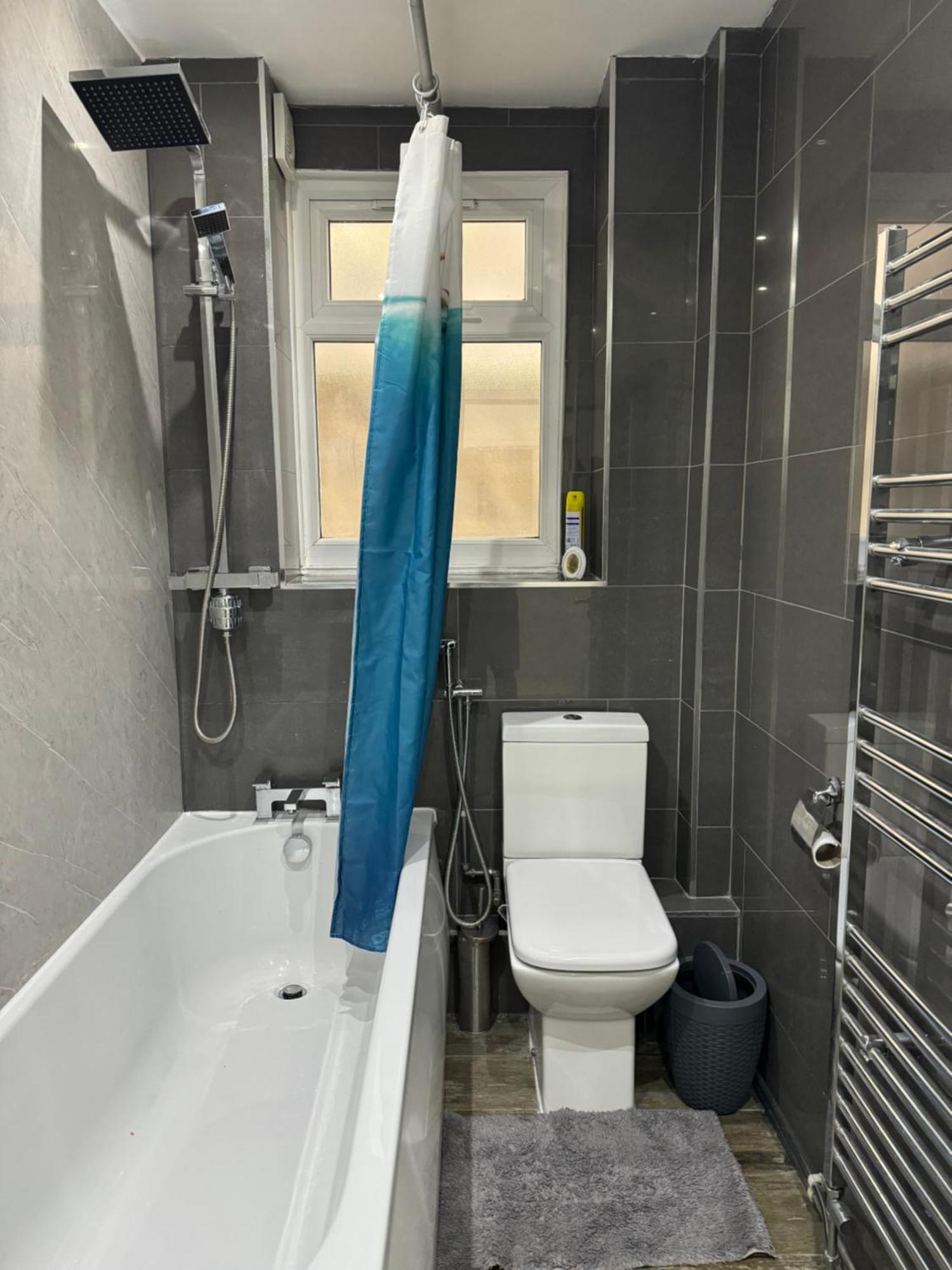 Manor Court 1 Apartment London